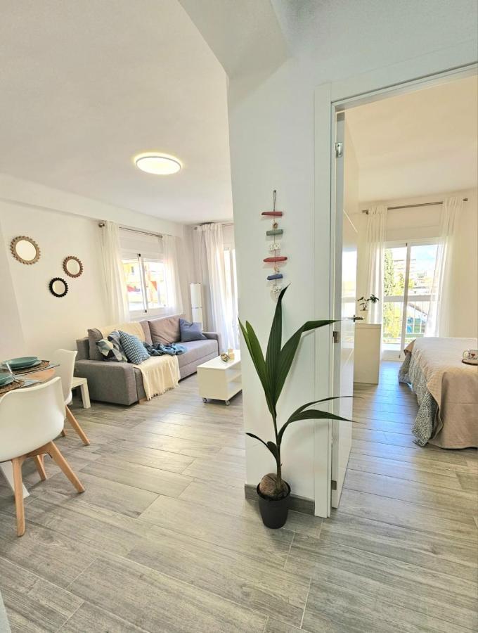 Mavi Torre Del Mar Apartment Ngoại thất bức ảnh